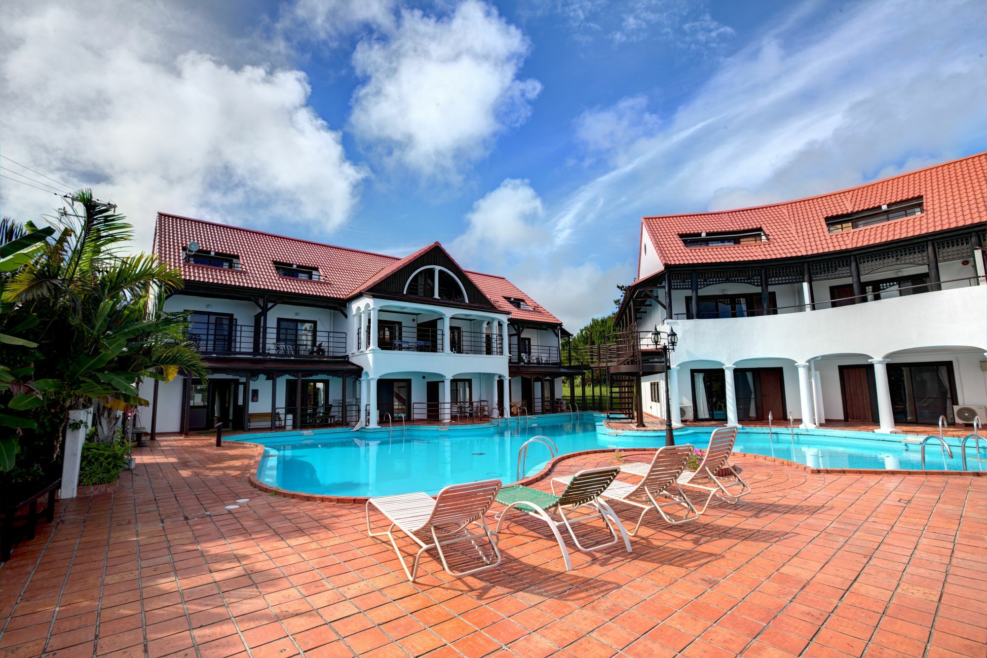 The Pool Resort Villa Ichigoichie Onna Extérieur photo